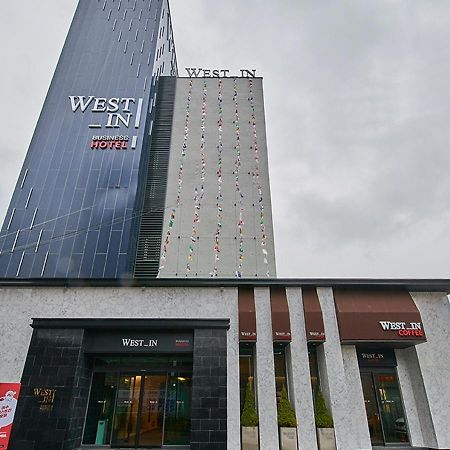 West In Hotel Joszu Kültér fotó