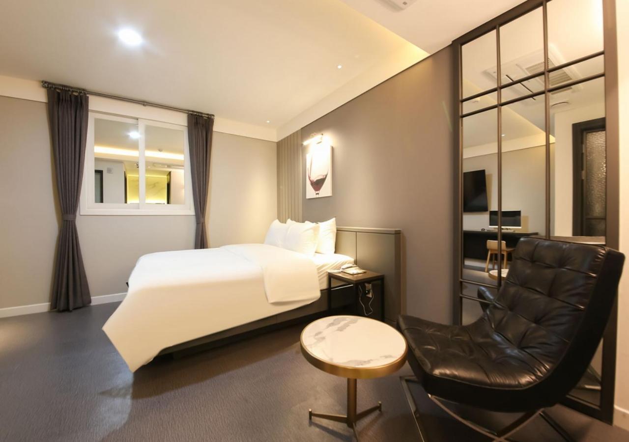 West In Hotel Joszu Kültér fotó