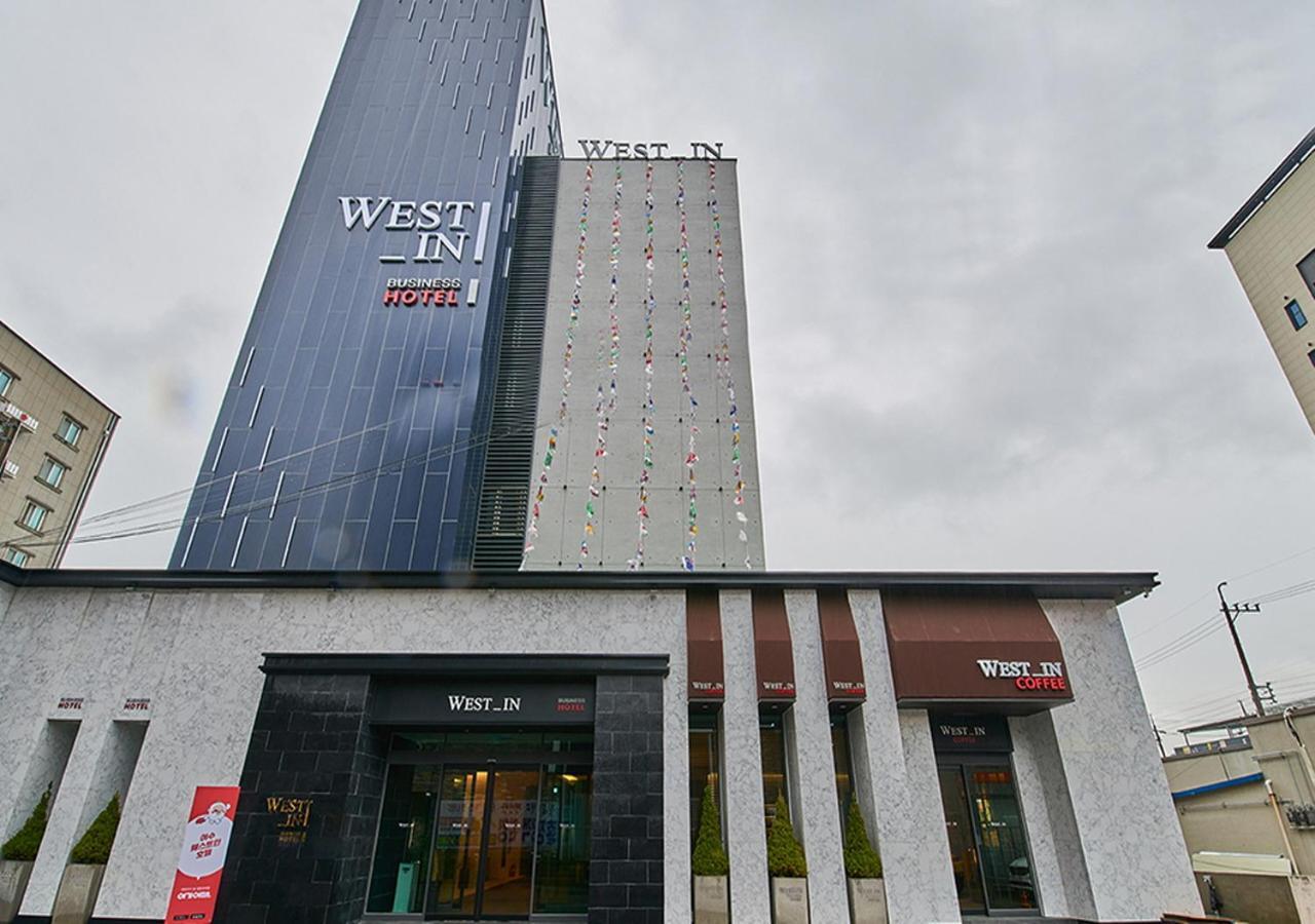 West In Hotel Joszu Kültér fotó
