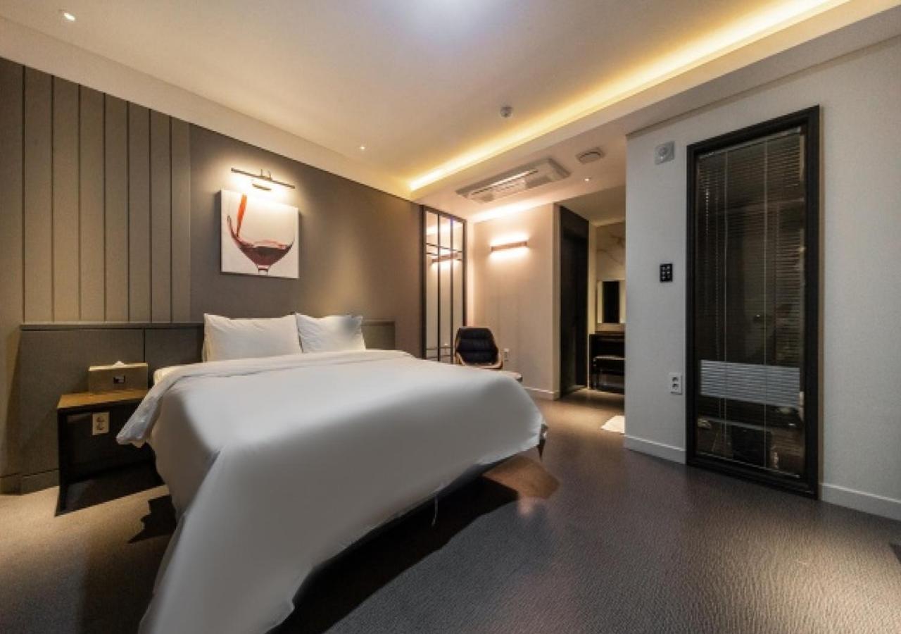 West In Hotel Joszu Kültér fotó