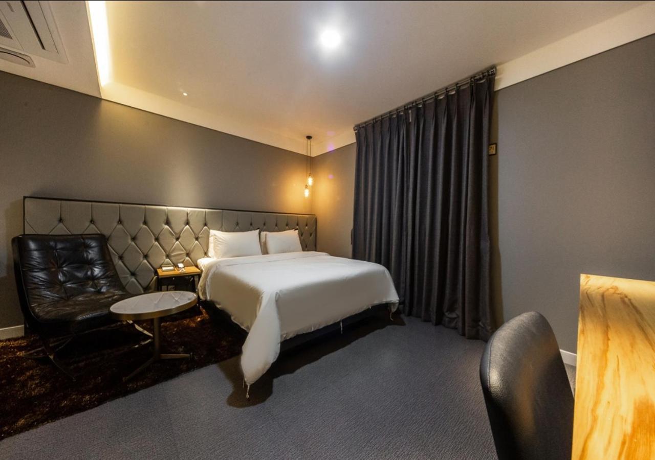West In Hotel Joszu Kültér fotó