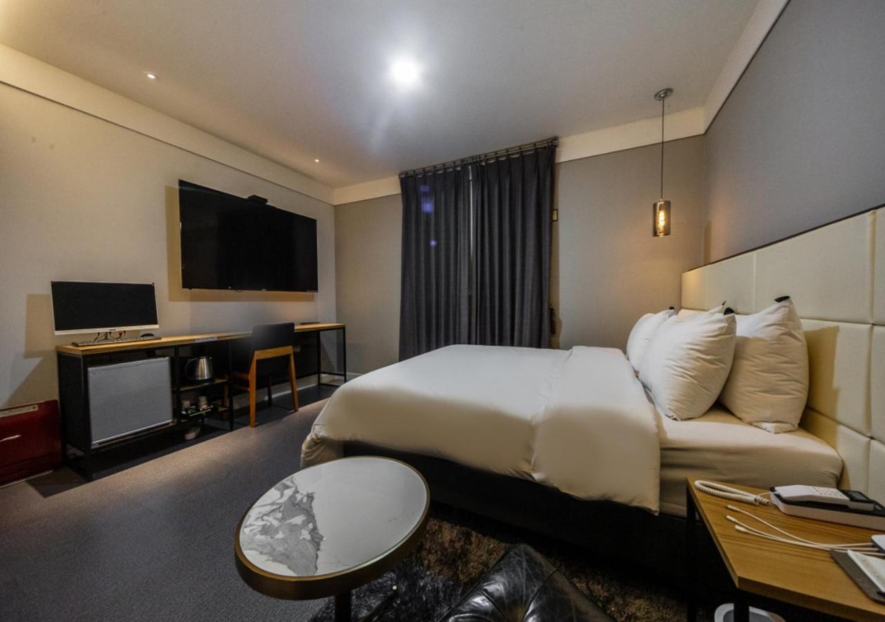 West In Hotel Joszu Kültér fotó