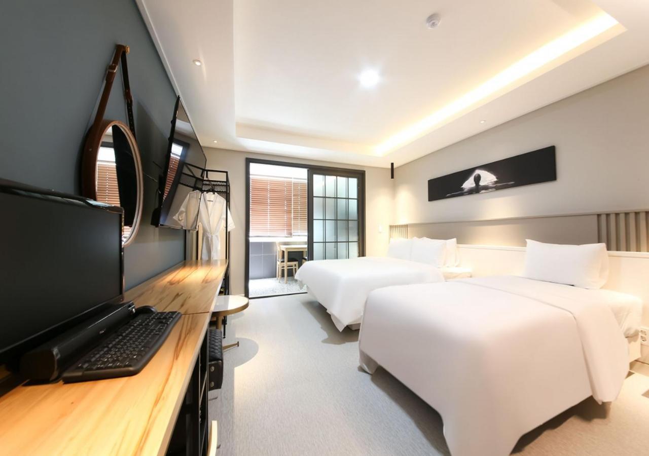 West In Hotel Joszu Kültér fotó