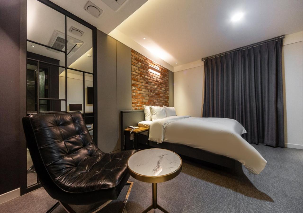 West In Hotel Joszu Kültér fotó