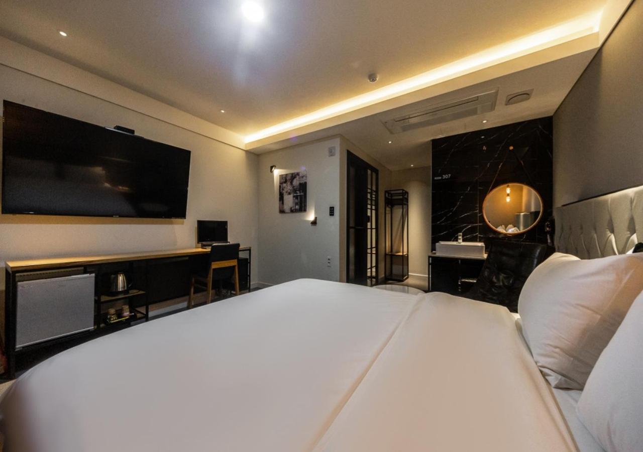 West In Hotel Joszu Kültér fotó