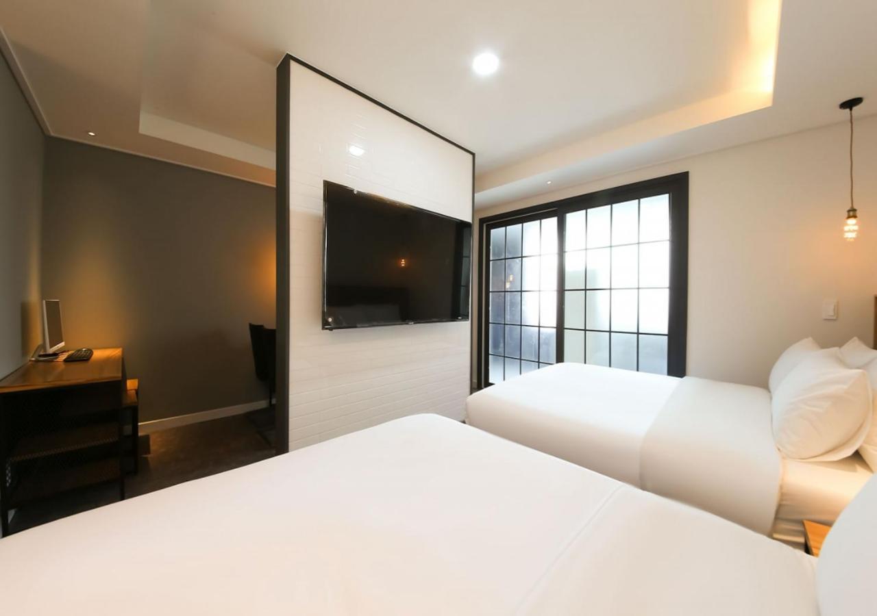 West In Hotel Joszu Kültér fotó