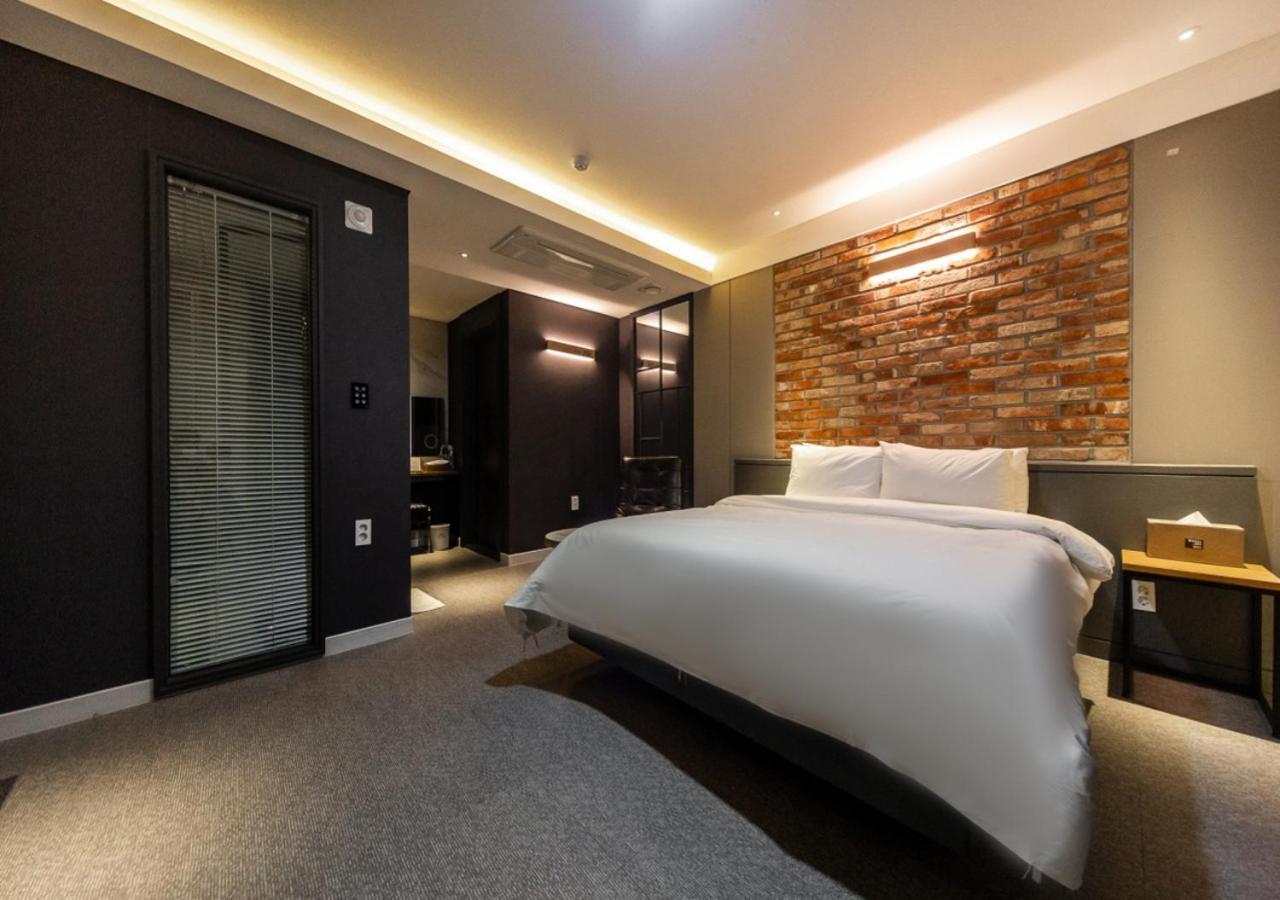 West In Hotel Joszu Kültér fotó