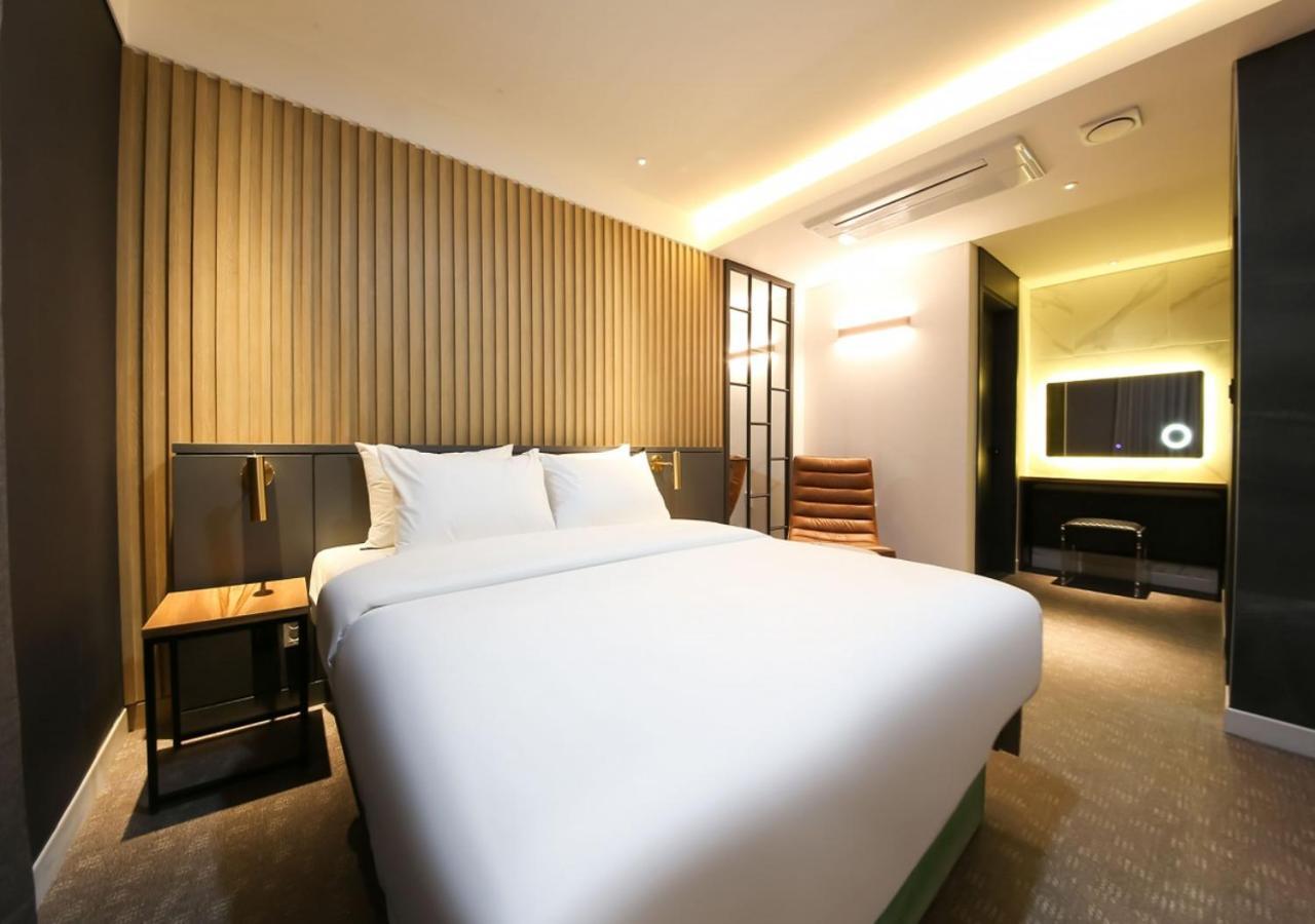 West In Hotel Joszu Kültér fotó